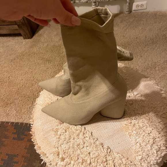 Yeezy season 7 tan canvas sock boot - Picture 2 of 5